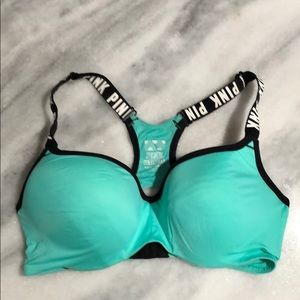 VS PINK ULTIMATE PUSHUP Sports Bra